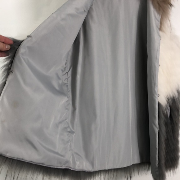 Linda Richards Unique Fox Fur Ombre Vest - Picture 7 of 12